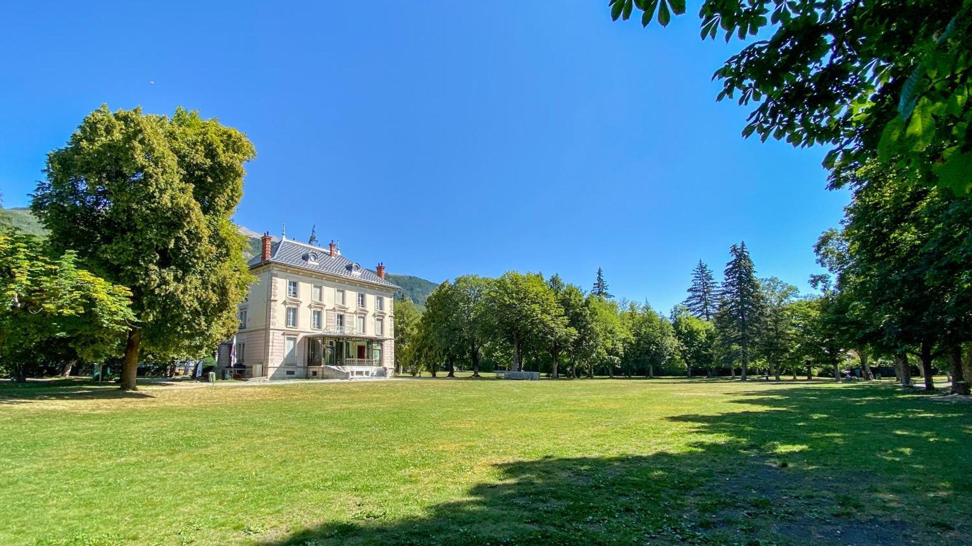La Capitale - Les Gites De L Argile Барселоннетт Екстер'єр фото